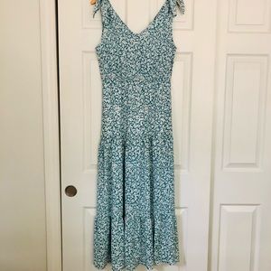 Sienna Sky tiered midi floral dress